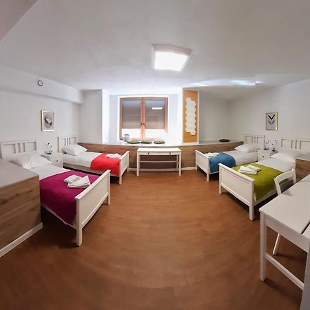 Bed and Breakfast Stara Szwajcaria à Gliwice Extérieur photo
